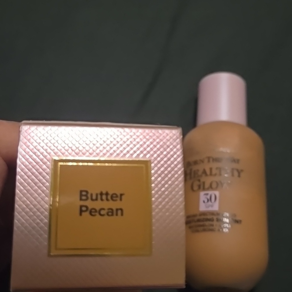 Too Faced Born This Way Healthy Glow Foundation - Butter Pecan - Picture 3 of 3